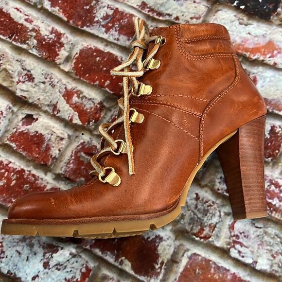 Michael Kors distressed brown leather ankle boots with raw leather tie - Picture 2 of 9